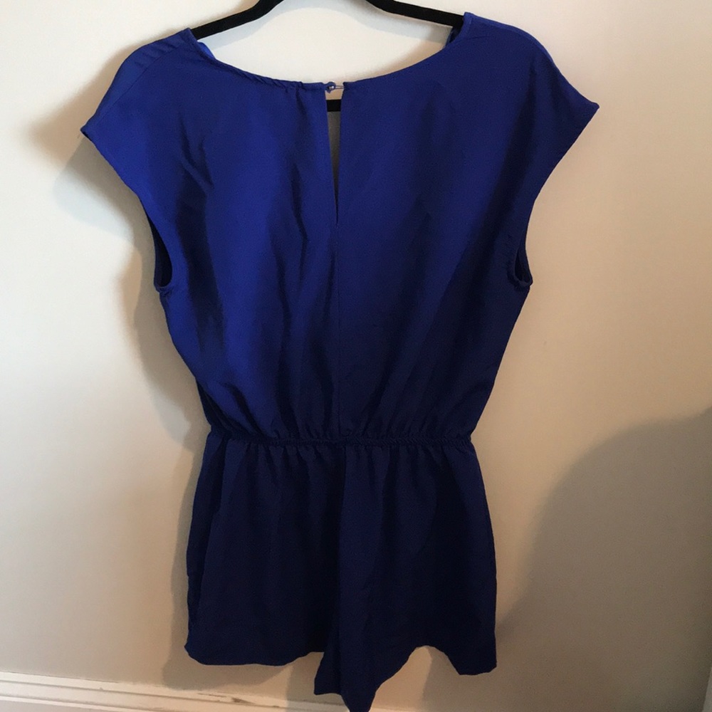 Romper - Picture 2 of 4